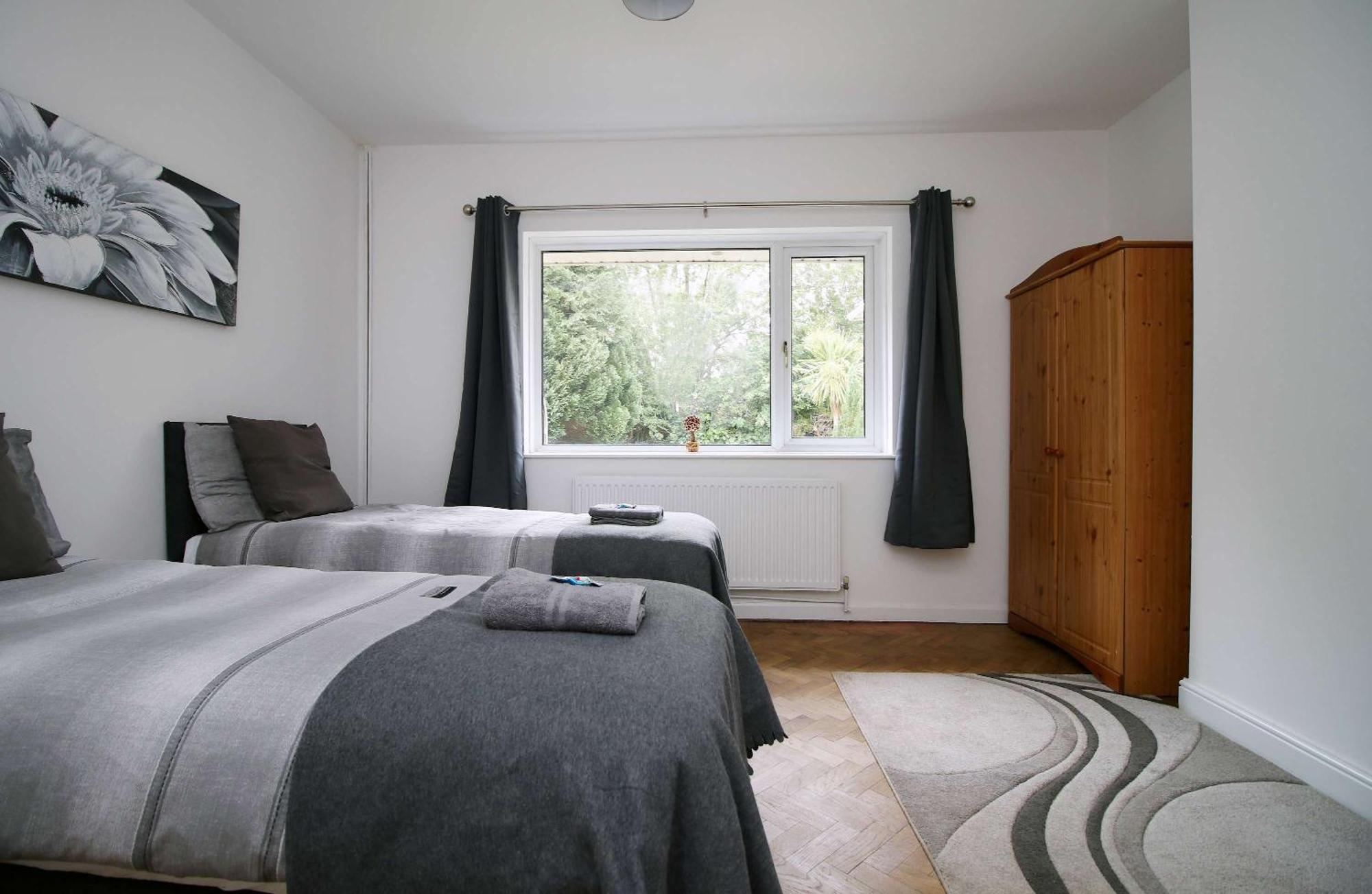 The Lockett Wonderful Large Bungalow Plympton, Plymouth Free Parking By Staystaycations Ngoại thất bức ảnh